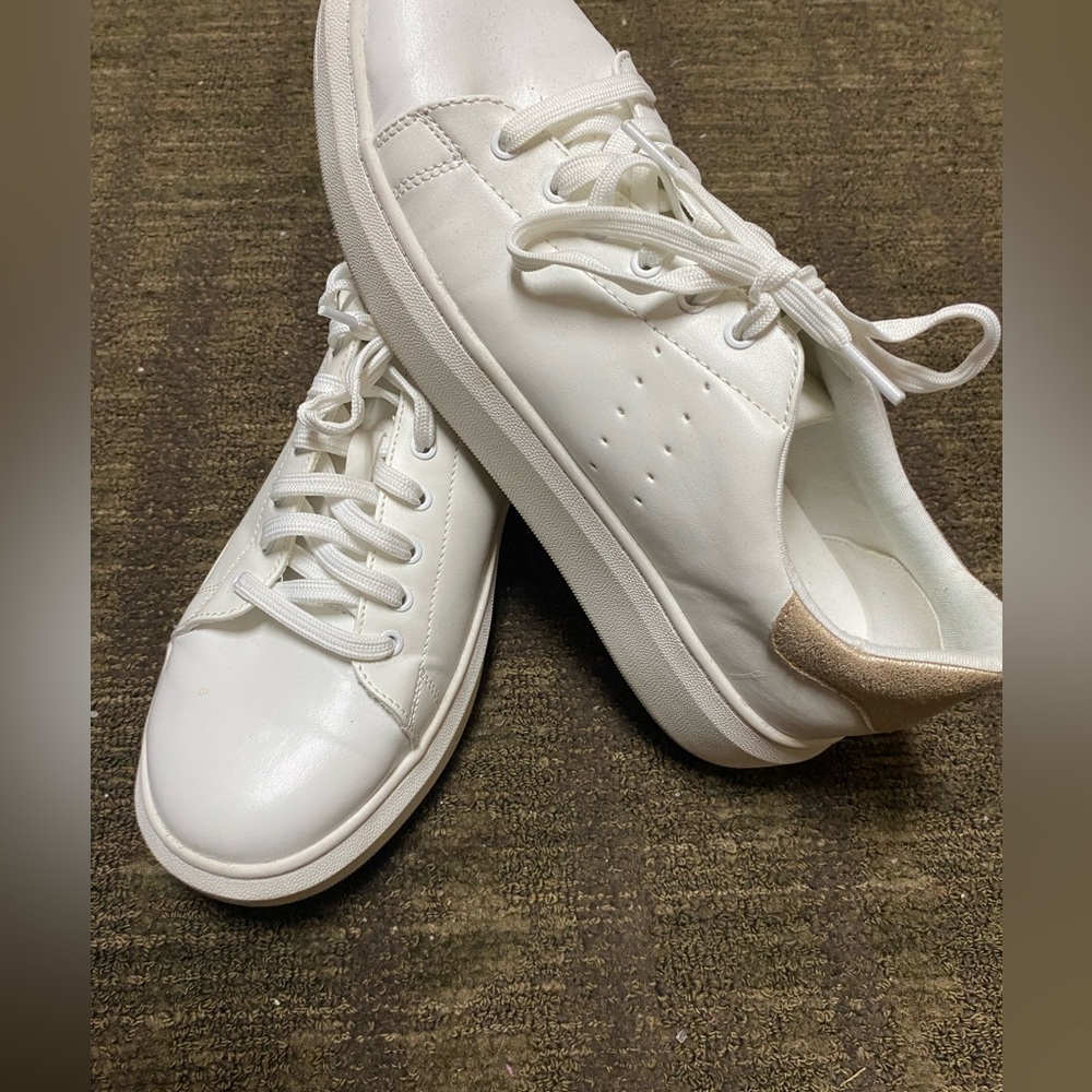 Time&Tru Sneakers Size 11